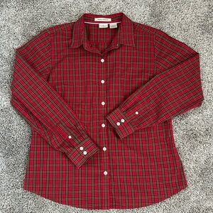 L.L. BEAN WOMENS CHRISTMAS PLAID WRINKLE RESISTANT BUTTON DOWN L/S TOP EUC SZ M
